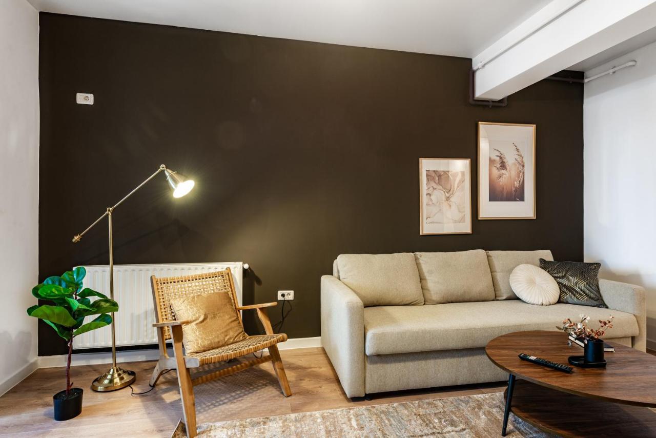 Central Spacious Apartment 506 Bucharest Exterior photo